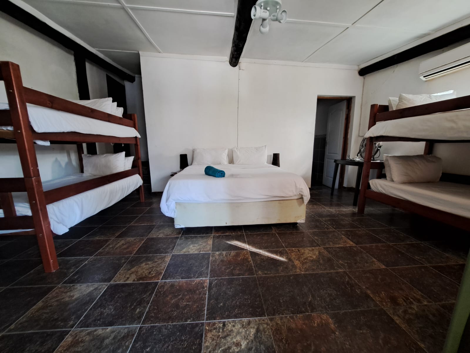 WhatsApp%20Image%202025 10 20%20at%2010.34.25%20%281%29.jpeg